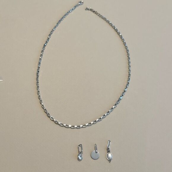 Boho charm necklace R705 - Picture 2 of 4